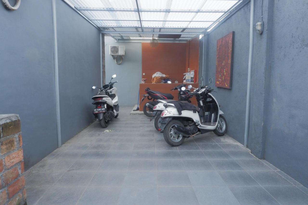 Baik Baik Homestay Uluwatu Exterior foto